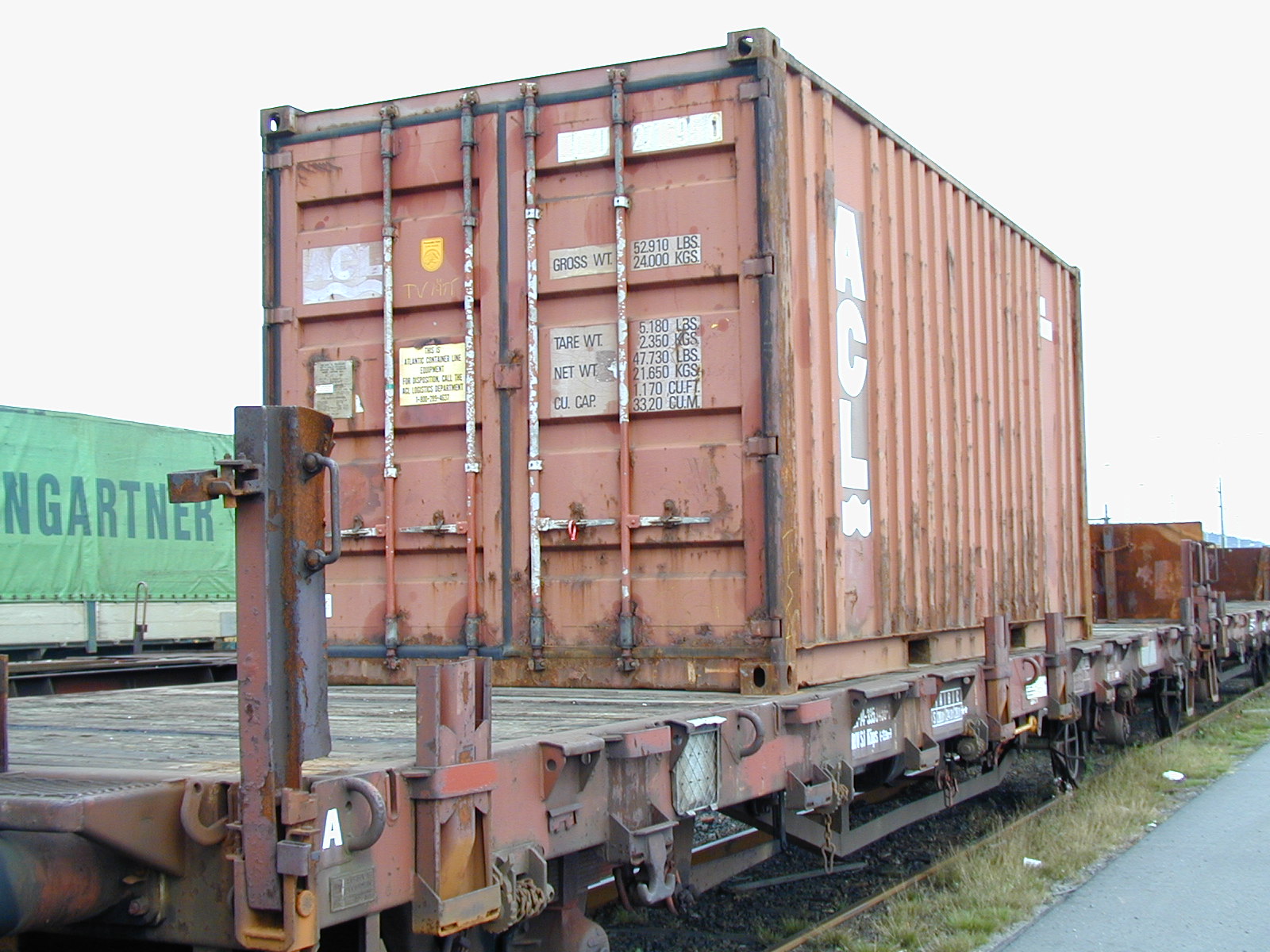 Kbps 741 med 20-fots container från ACL